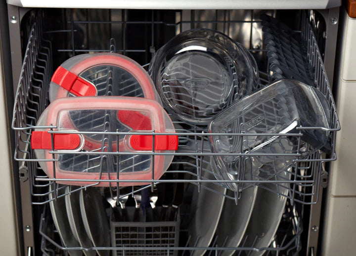 Pyrex, Cook & Heat Glass Square Dish With Lid 2.2L